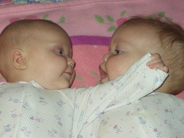 I love you Abigial...Gimme a kiss :O