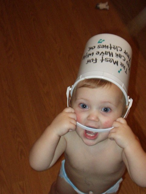 Abigail wears a silly hat...(Blues Clues song)