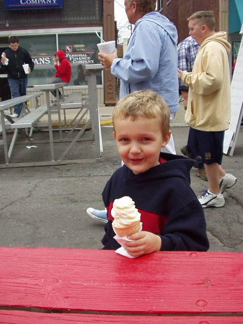 The ice cream rocks!!