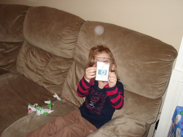 Abby got the iPod that she wanted :)