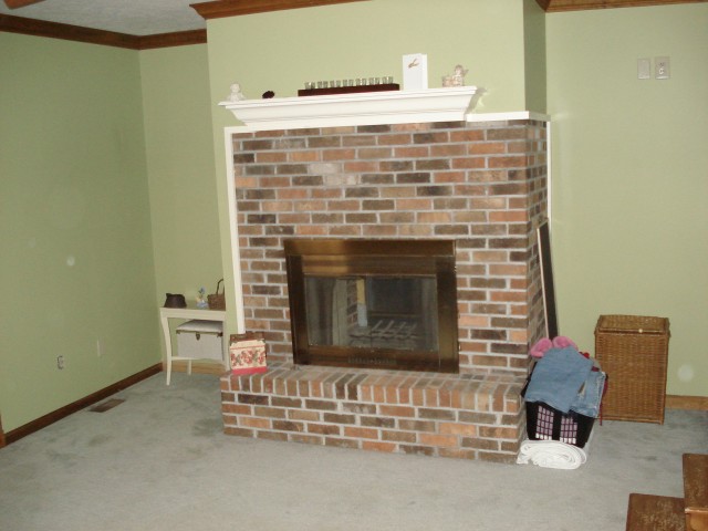Fireplace (bedroom side)