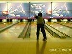 Timothy bowls like Uncle Hans. He has that side arm spin going on!!